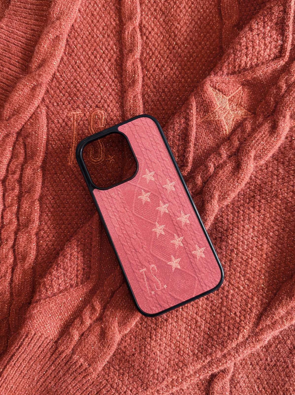 *PRE-ORDER* The Life of a Showgirl Cardigan Phone case